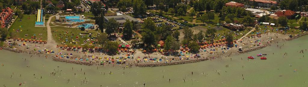 Appartamento Estike Balatonlelle Esterno foto